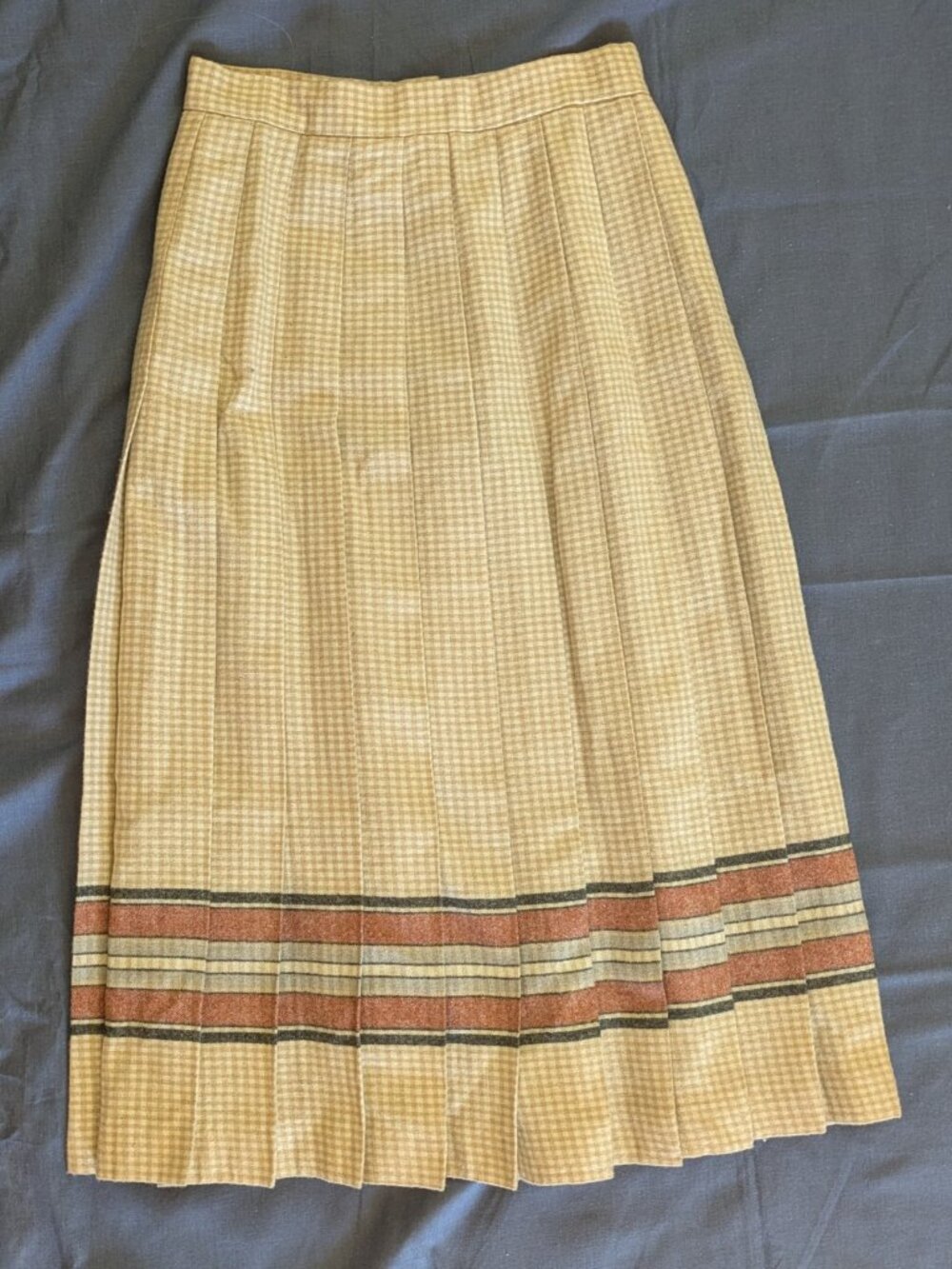 Wool Pleated Plaid Midi Skirt XS